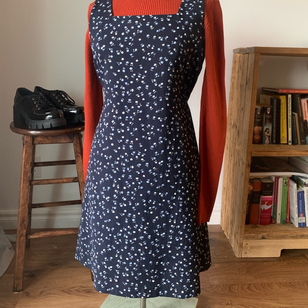 Floral Navy Dress jumper vintage